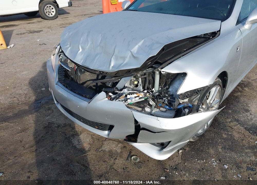 2014 LEXUS IS 250C VIN: JTHFF2C26E2529755