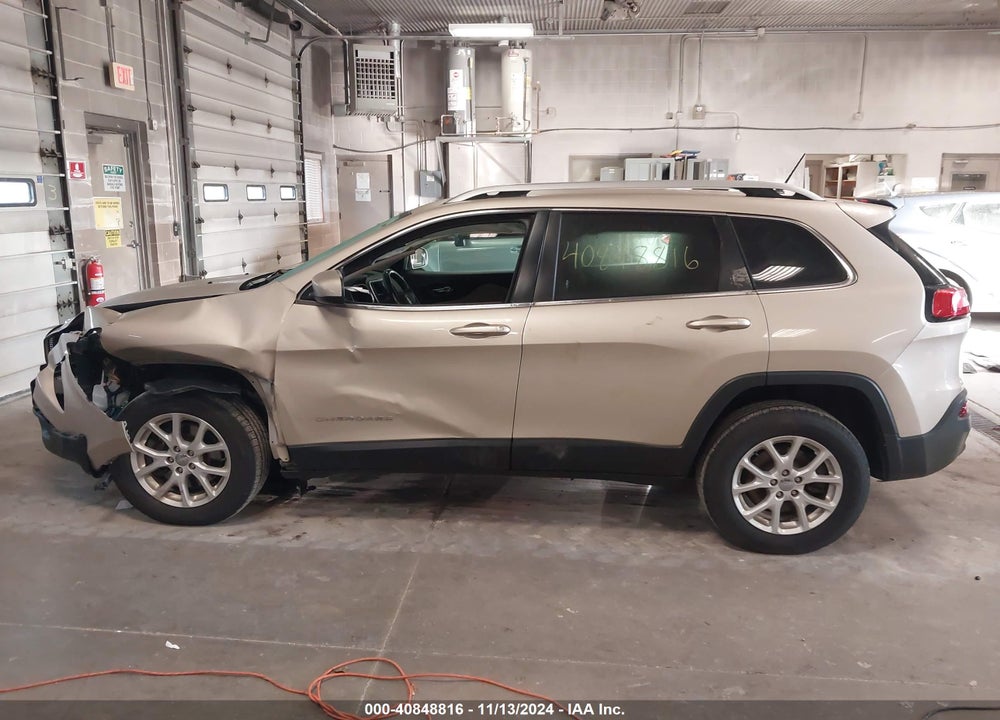 2015 JEEP CHEROKEE LATITUDE VIN: 1C4PJMCS6FW600110