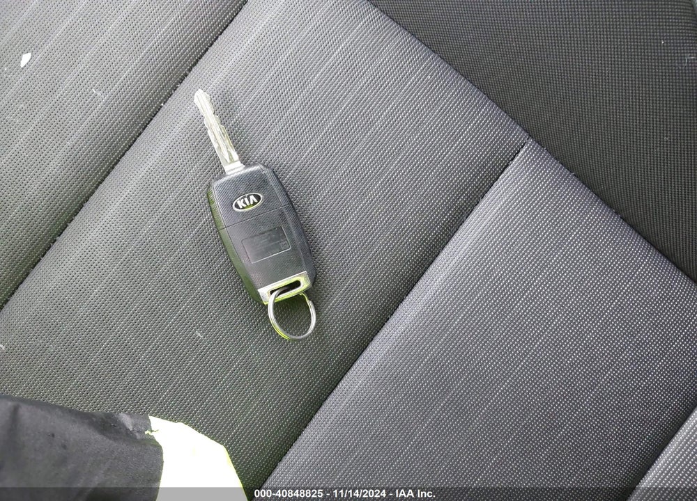 2016 KIA FORTE KOUP EX VIN: KNAFX6A84G5634936