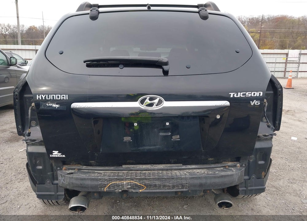 2005 HYUNDAI TUCSON GLS/LX VIN: KM8JN12D05U209830