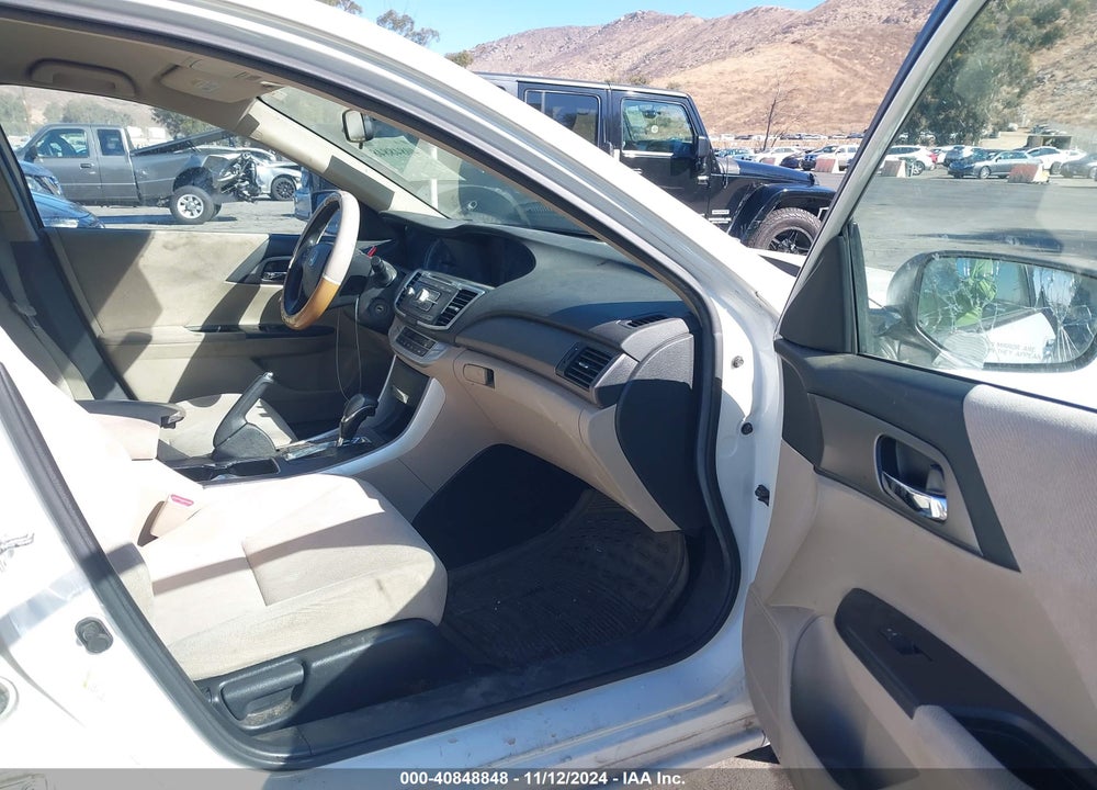 2013 HONDA ACCORD LX VIN: 1HGCR2F34DA244672