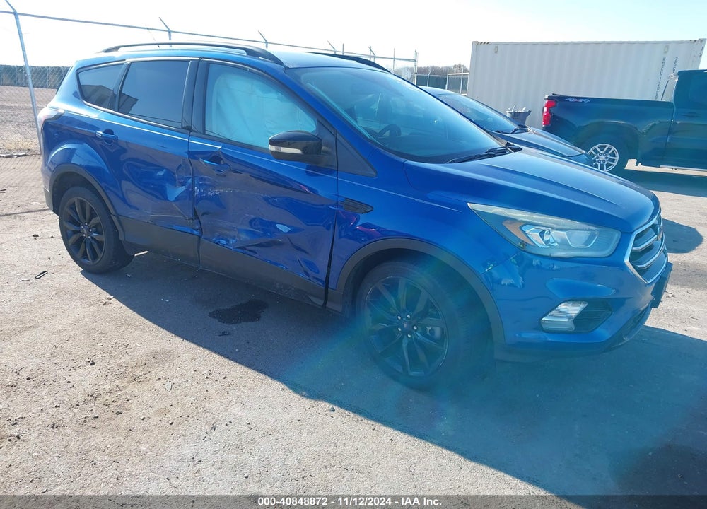 2017 FORD ESCAPE TITANIUM VIN: 1FMCU9JD6HUB23308