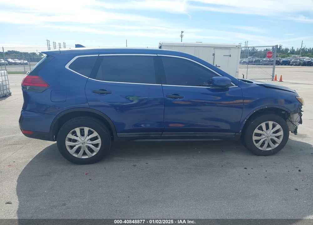 2018 NISSAN ROGUE S VIN: KNMAT2MV7JP550625
