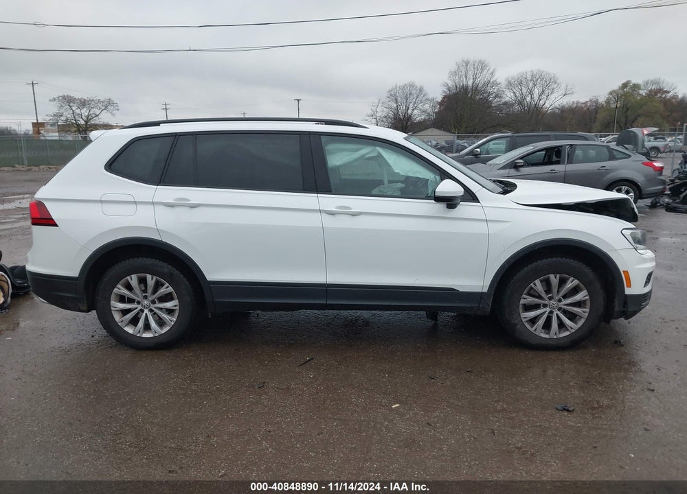 2018 VOLKSWAGEN TIGUAN 2.0T S VIN: 3VV1B7AX1JM094733