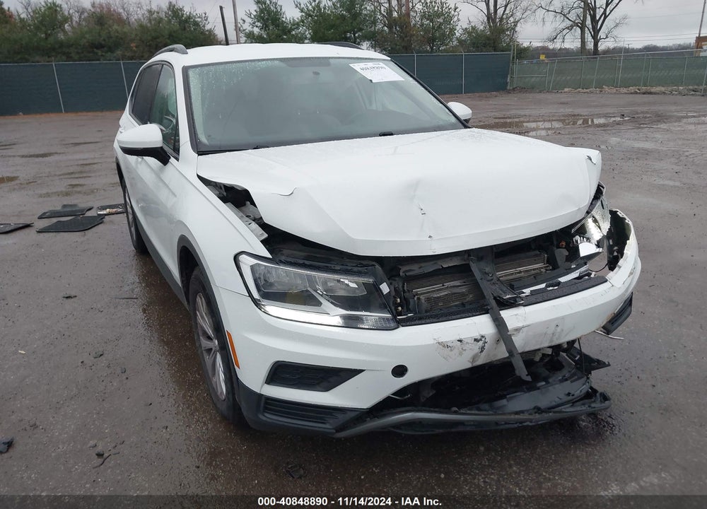 2018 VOLKSWAGEN TIGUAN 2.0T S VIN: 3VV1B7AX1JM094733