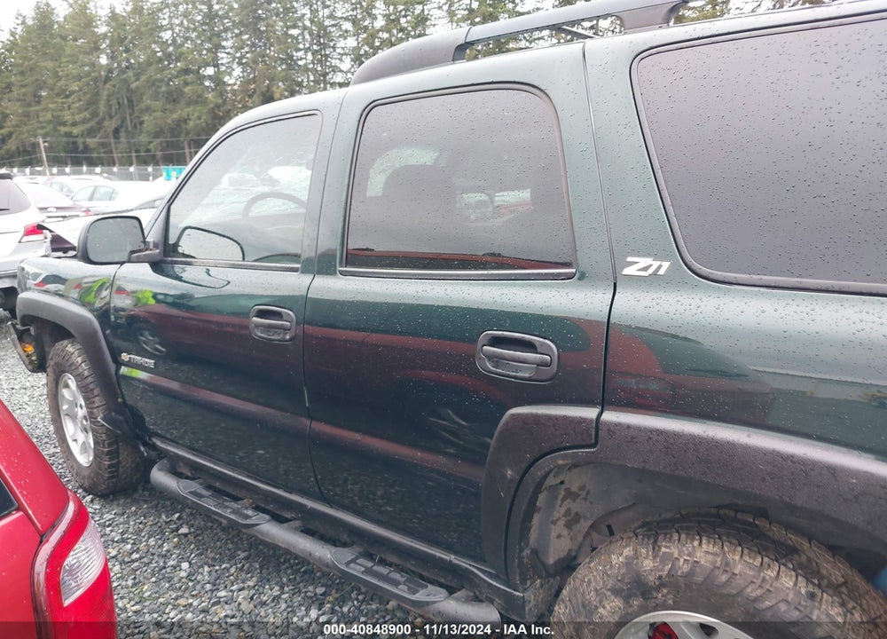 2002 CHEVROLET TAHOE Z71 VIN: 1GNEK13T12R241938