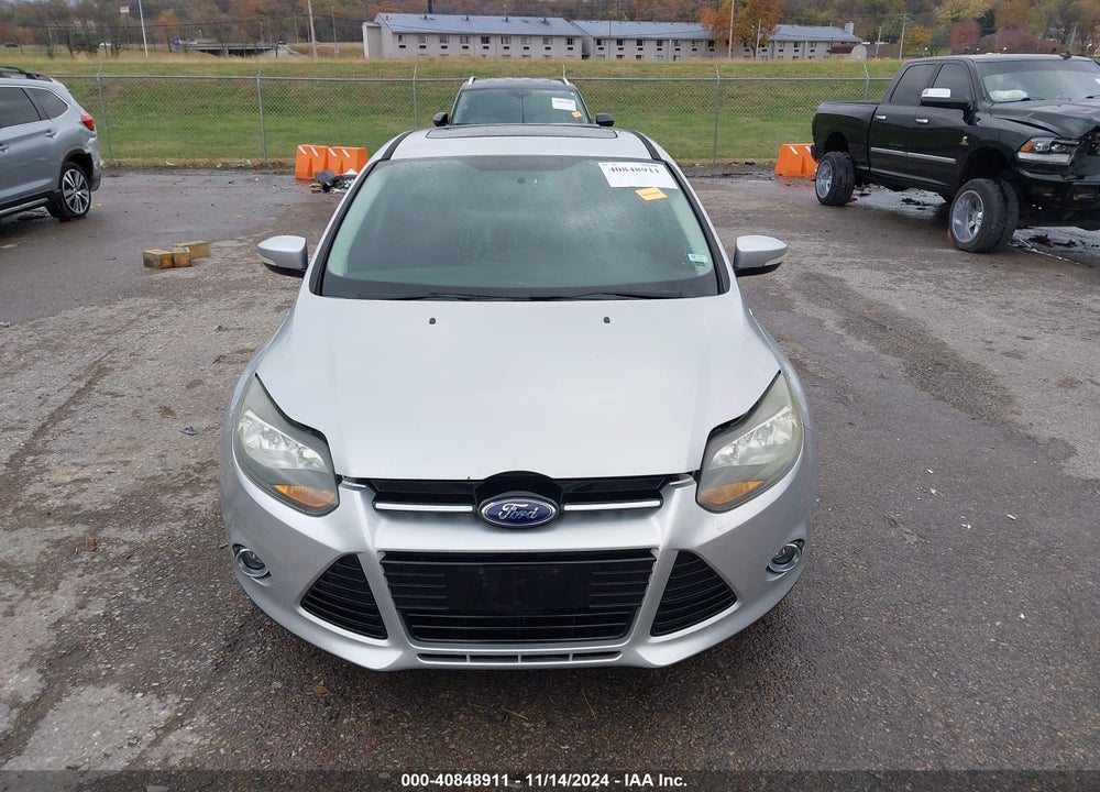 2014 FORD FOCUS TITANIUM VIN: 1FADP3J21EL292980