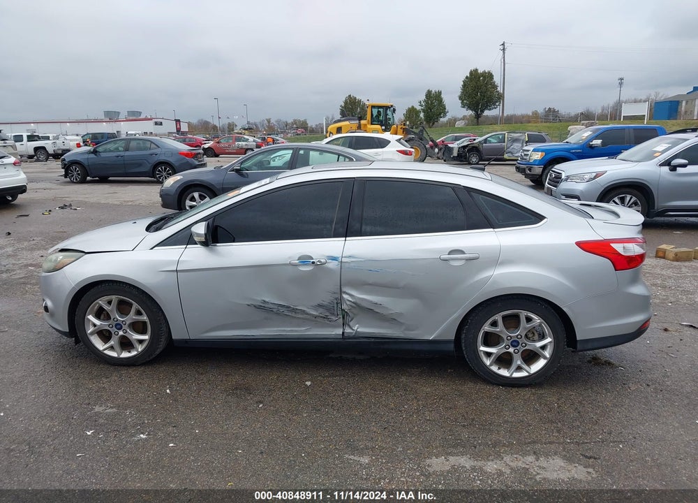2014 FORD FOCUS TITANIUM VIN: 1FADP3J21EL292980