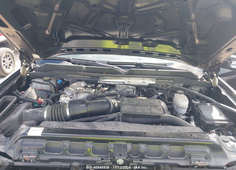 2018 GMC SIERRA 2500HD DENALI VIN: 1GT12UEY5JF280064