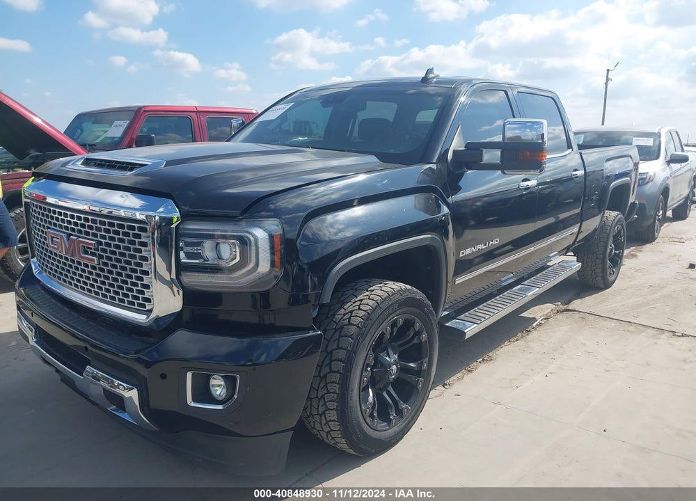 2018 GMC SIERRA 2500HD DENALI VIN: 1GT12UEY5JF280064