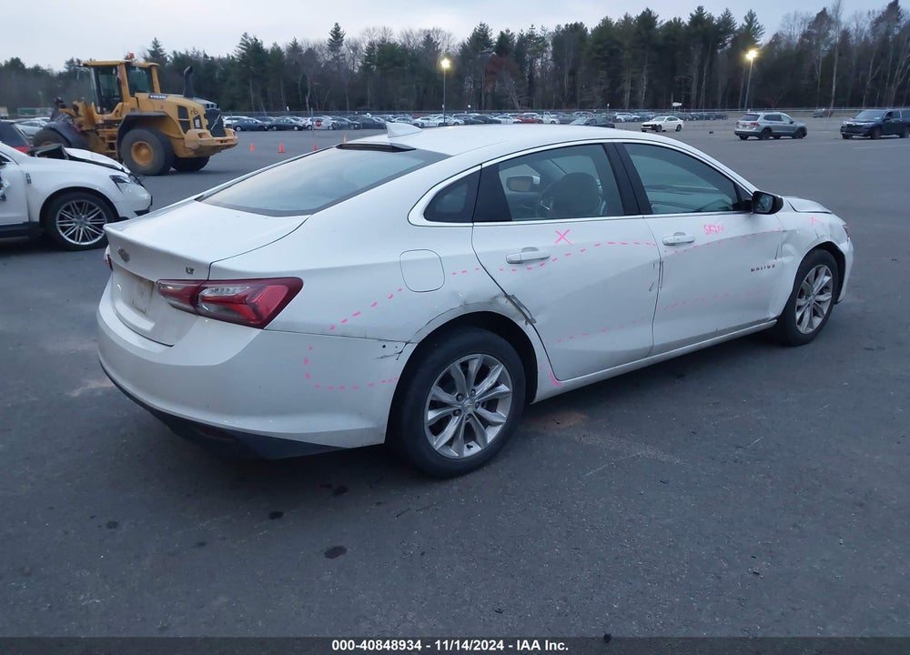 2022 CHEVROLET MALIBU FWD LT VIN: 1G1ZD5ST1NF151118