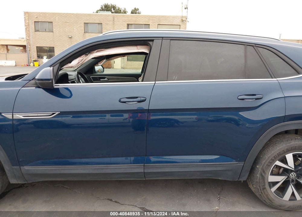 2020 VOLKSWAGEN ATLAS CROSS SPORT 2.0T SE VIN: 1V24C2CA2LC202011