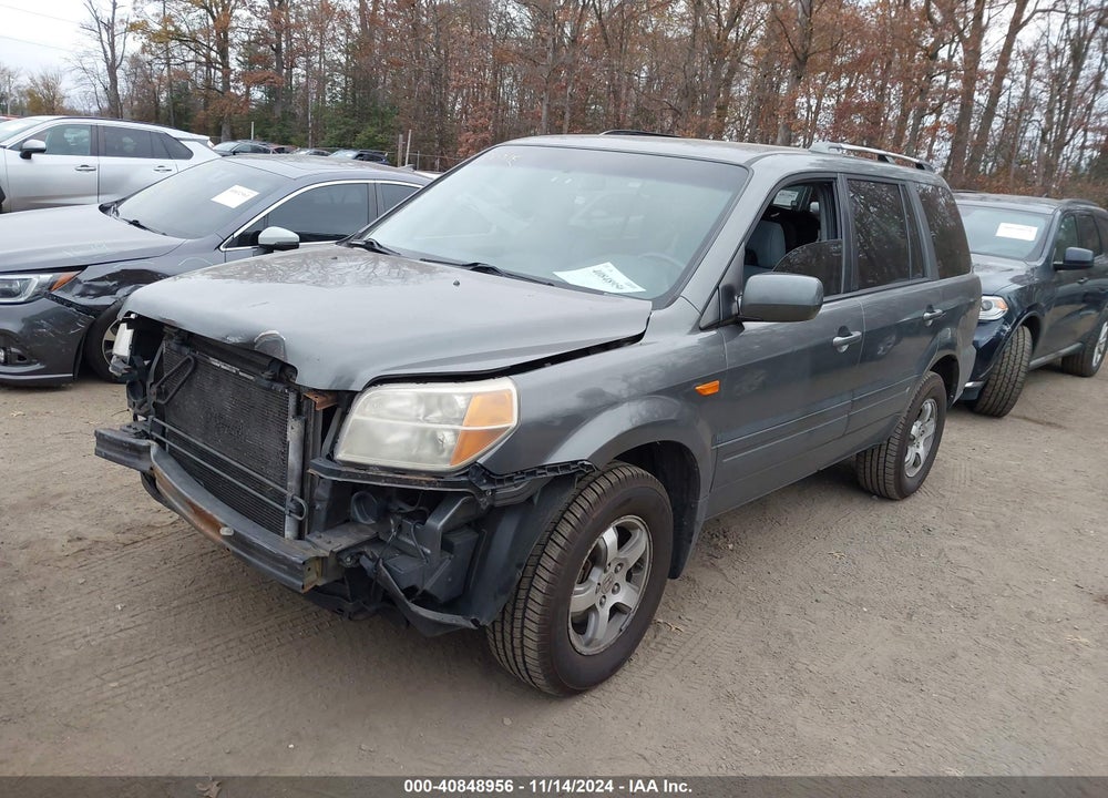 2008 HONDA PILOT EX VIN: 5FNYF184X8B055602