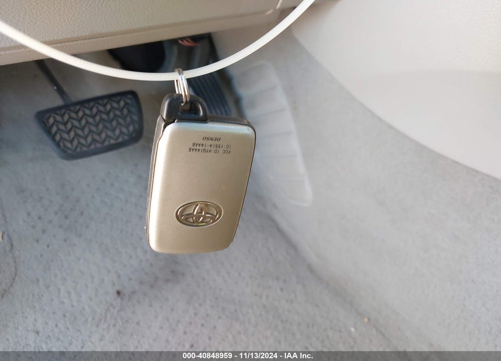 2009 TOYOTA CAMRY XLE V6 VIN: 4T1BK46K59U578650