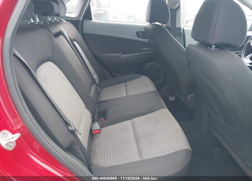 2020 HYUNDAI KONA SE VIN: KM8K12AA0LU409746