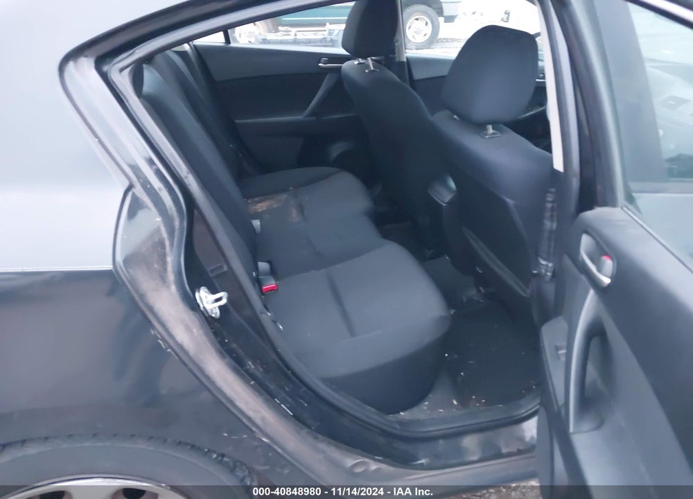 2012 MAZDA 3 I SPORT VIN: JM1BL1UF8C1580584