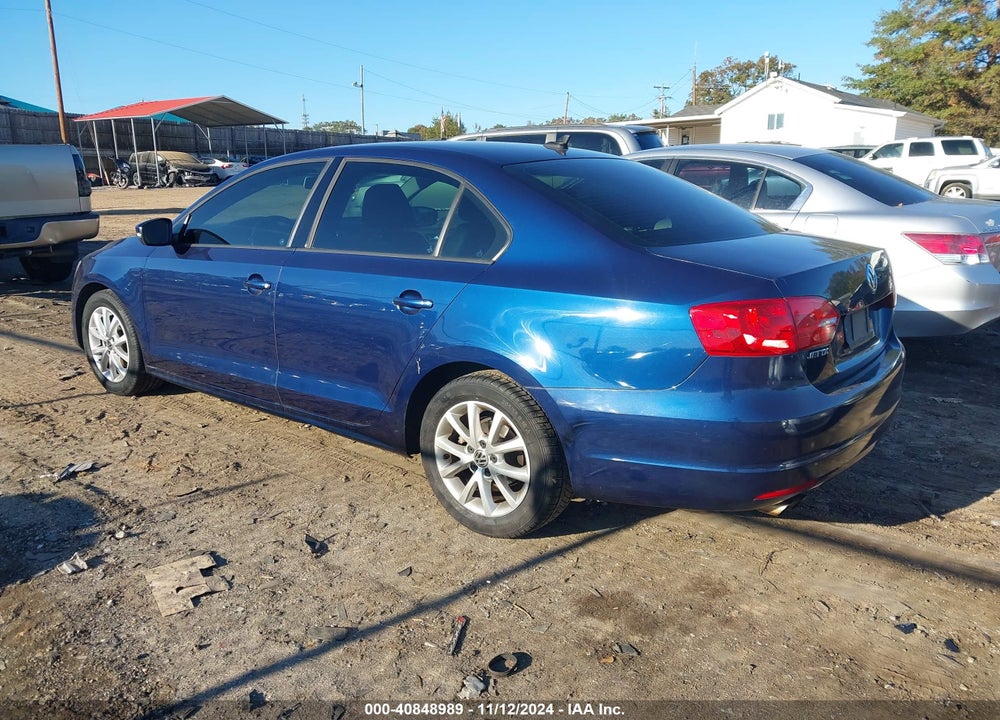2012 VOLKSWAGEN JETTA 2.5L SE VIN: 3VWDP7AJ3CM418080