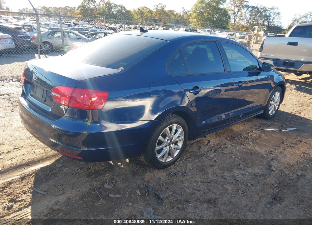 2012 VOLKSWAGEN JETTA 2.5L SE VIN: 3VWDP7AJ3CM418080