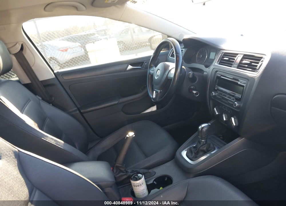 2012 VOLKSWAGEN JETTA 2.5L SE VIN: 3VWDP7AJ3CM418080
