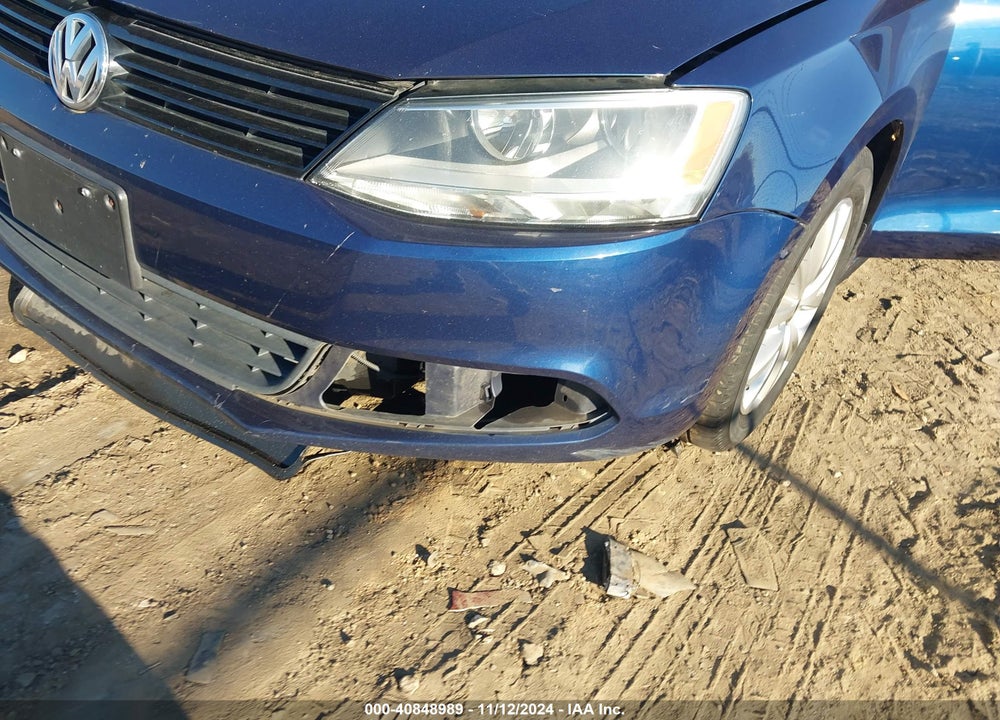 2012 VOLKSWAGEN JETTA 2.5L SE VIN: 3VWDP7AJ3CM418080