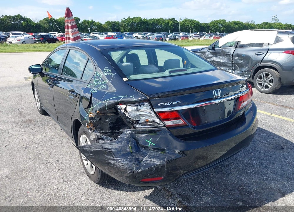 2015 HONDA CIVIC LX VIN: 19XFB2F50FE057124