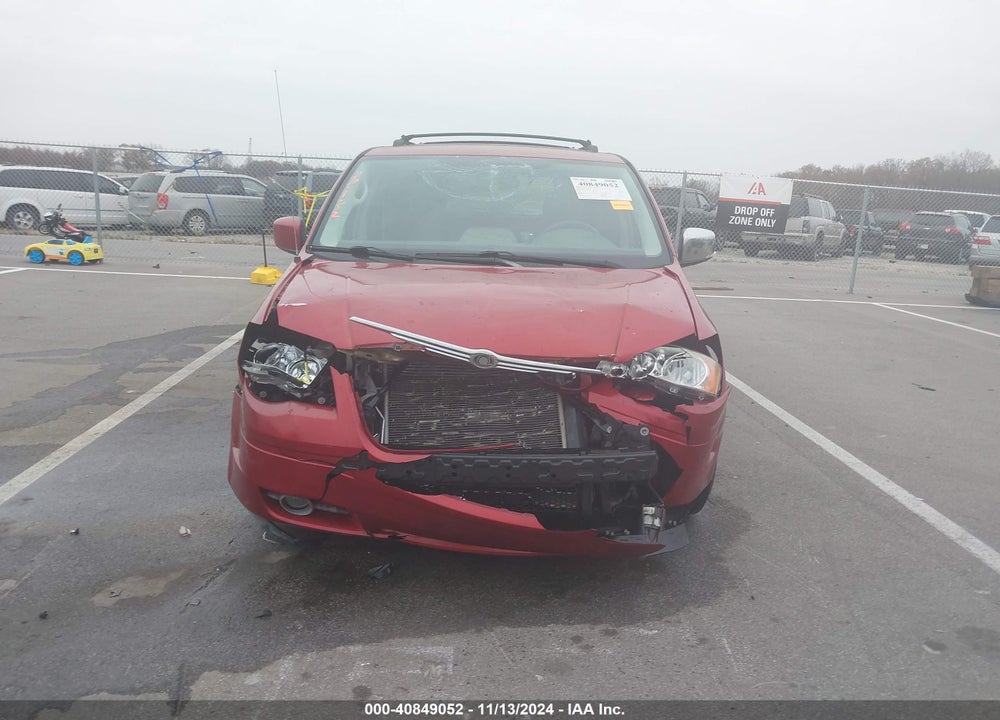 2008 CHRYSLER TOWN & COUNTRY TOURING VIN: 2A8HR54P68R685001