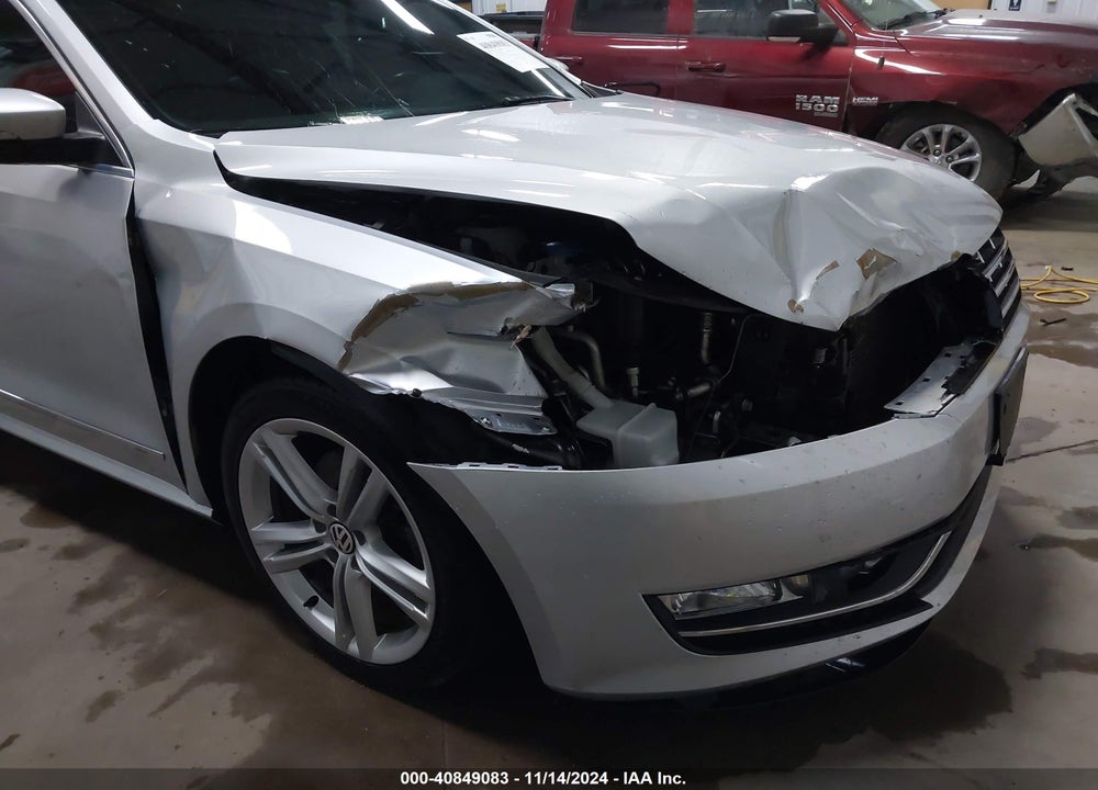 2015 VOLKSWAGEN PASSAT 2.0L TDI SE VIN: 1VWBV7A37FC108633