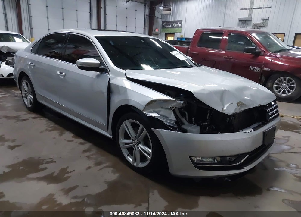 2015 VOLKSWAGEN PASSAT 2.0L TDI SE VIN: 1VWBV7A37FC108633