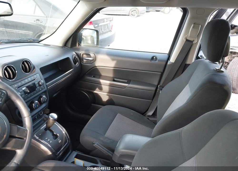 2016 JEEP PATRIOT LATITUDE VIN: 1C4NJRFB0GD500954