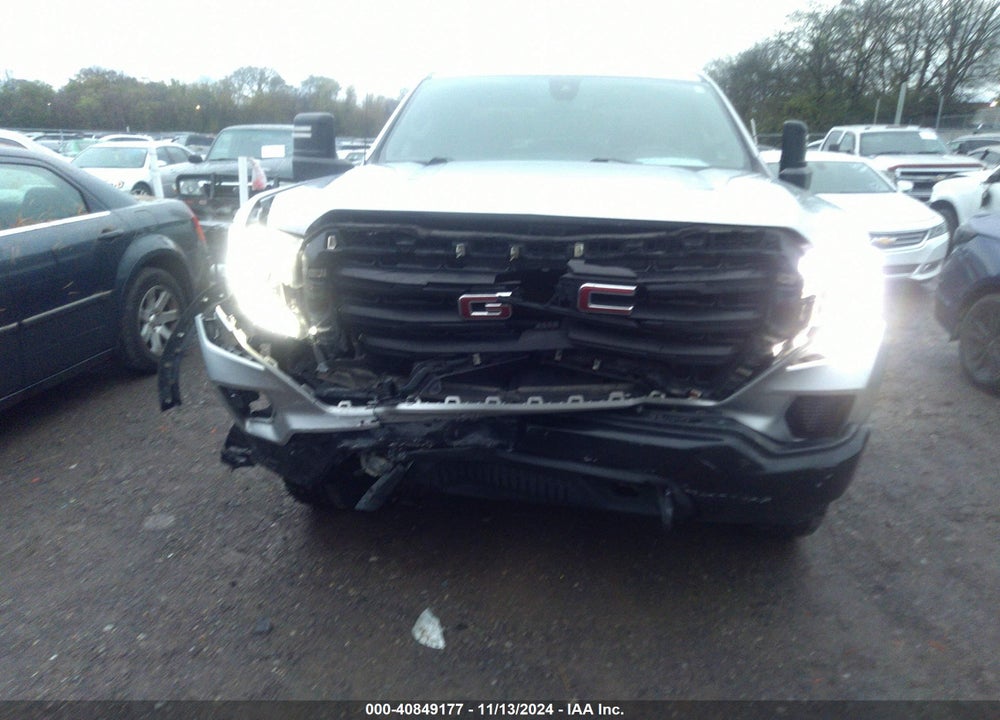 2021 GMC SIERRA 1500 4WD  SHORT BOX/4WD  STANDARD BOX VIN: 1GTU9AEF0MZ321080