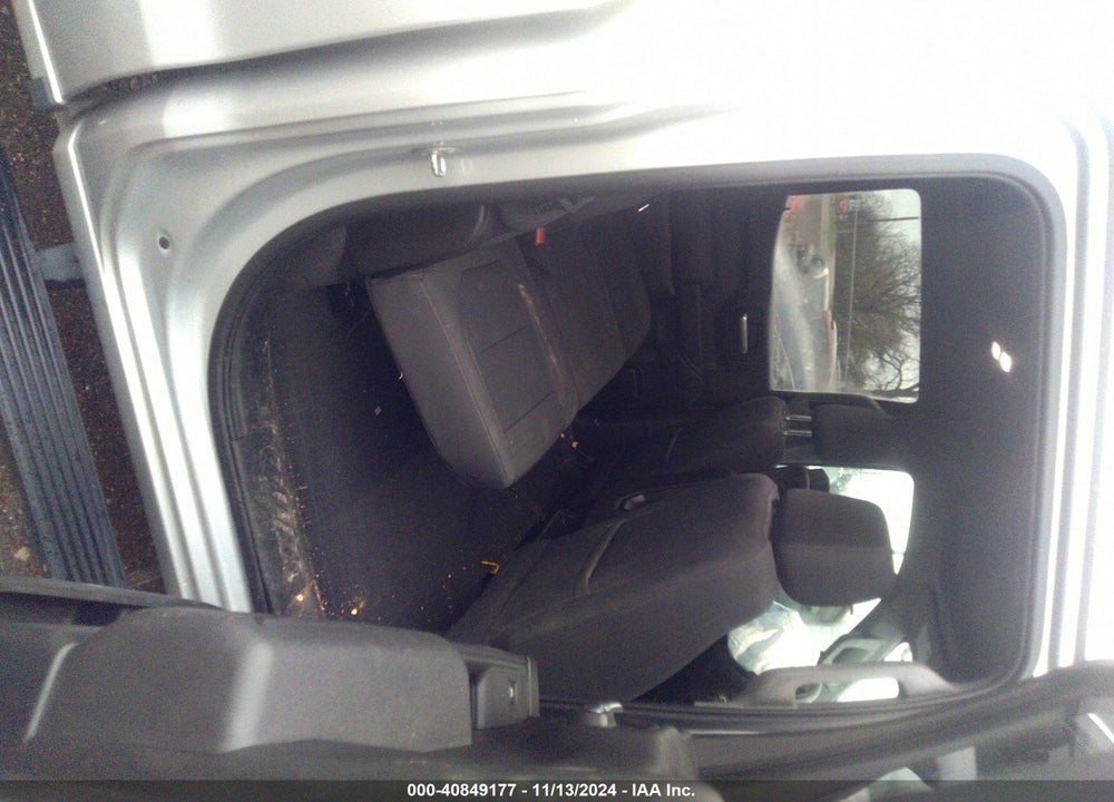 2021 GMC SIERRA 1500 4WD  SHORT BOX/4WD  STANDARD BOX VIN: 1GTU9AEF0MZ321080
