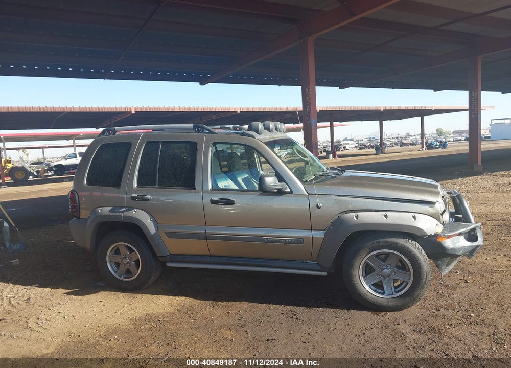 2005 JEEP LIBERTY RENEGADE VIN: 1J4GL38K05W593869