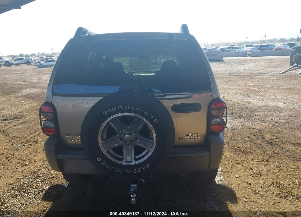 2005 JEEP LIBERTY RENEGADE VIN: 1J4GL38K05W593869