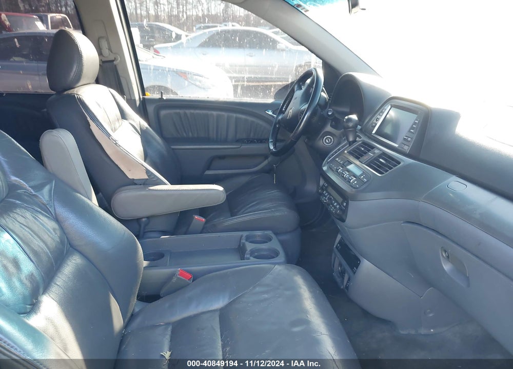 2006 HONDA ODYSSEY EX-L VIN: 5FNRL38736B005849