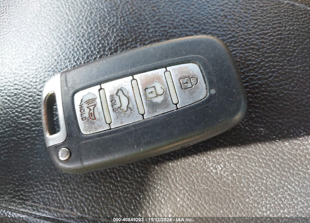 2012 HYUNDAI SONATA HYBRID VIN: KMHEC4A49CA036057
