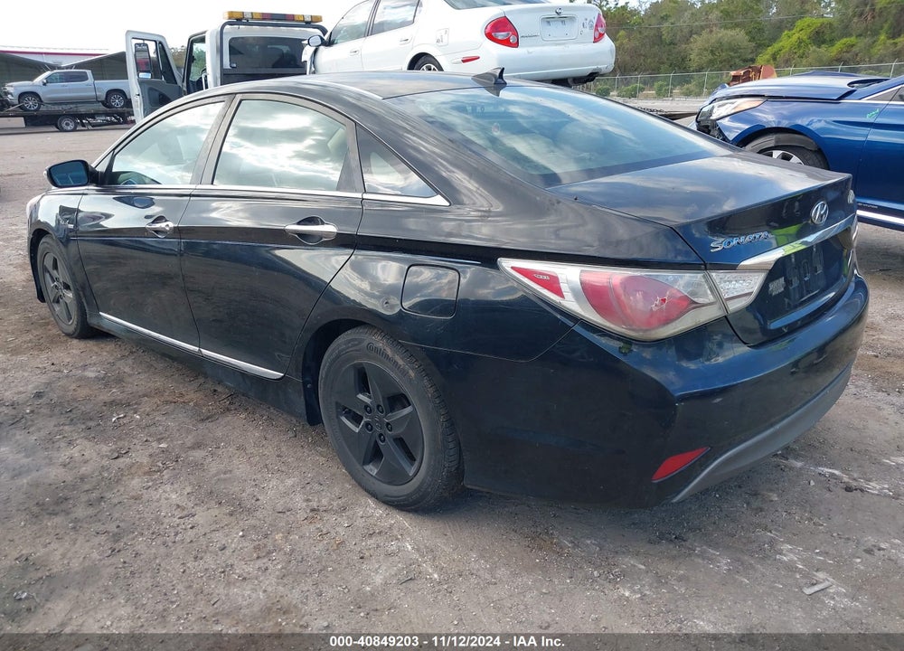 2012 HYUNDAI SONATA HYBRID VIN: KMHEC4A49CA036057