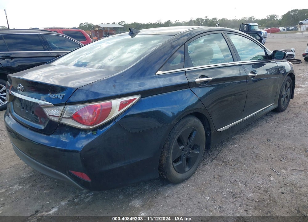 2012 HYUNDAI SONATA HYBRID VIN: KMHEC4A49CA036057