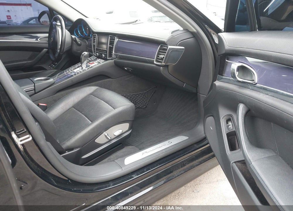 2011 PORSCHE PANAMERA S VIN: WP0AB2A78BL060566