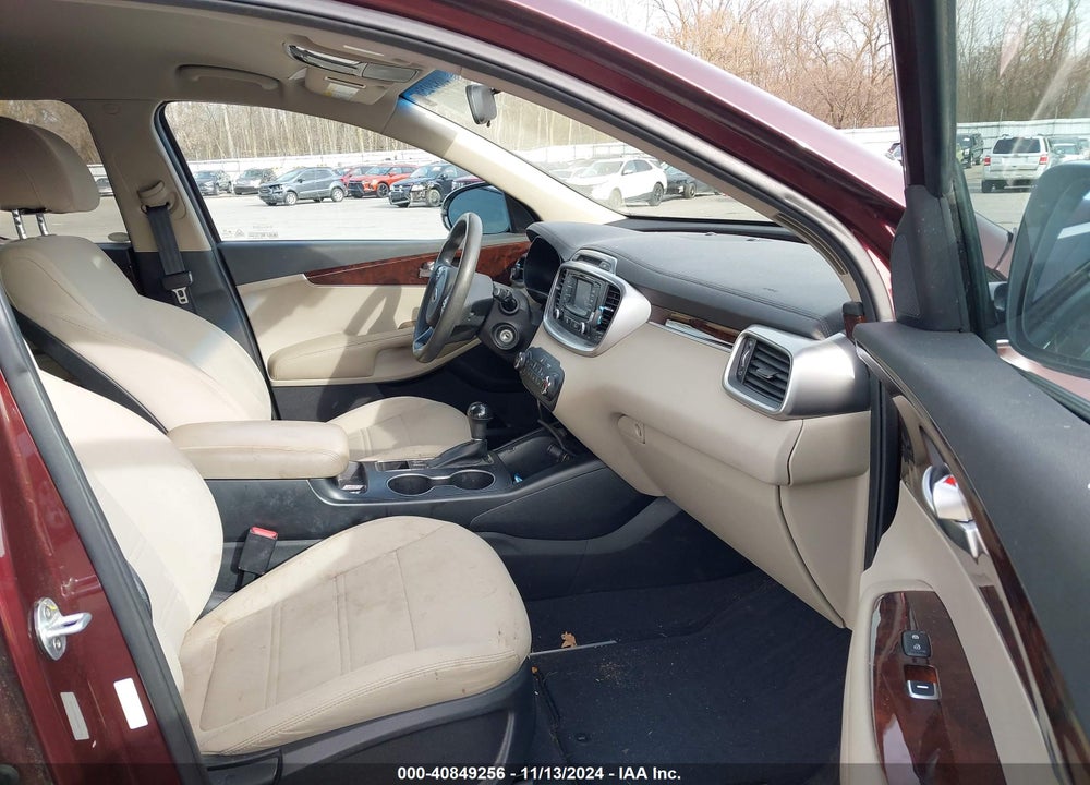 2017 KIA SORENTO VIN: 5XYPGDA50HG231157