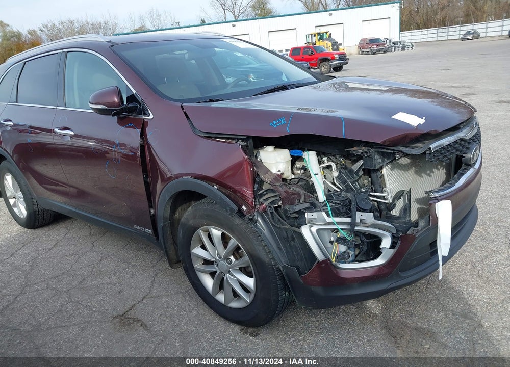 2017 KIA SORENTO VIN: 5XYPGDA50HG231157