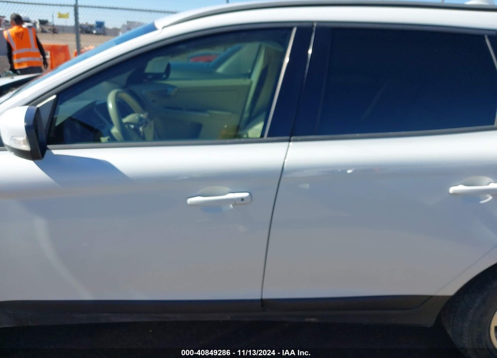 2012 VOLVO XC60 3.2 VIN: YV4952DL1C2240544