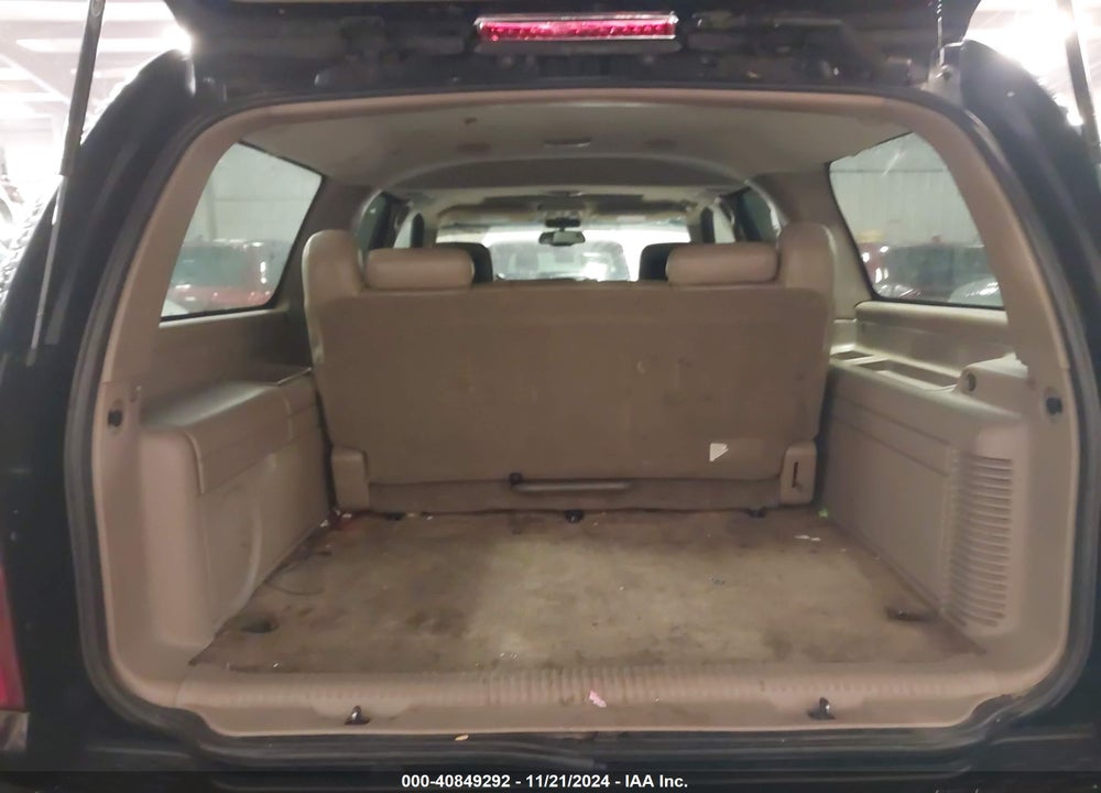 2003 GMC YUKON XL 1500 DENALI VIN: 1GKFK66UX3J126452