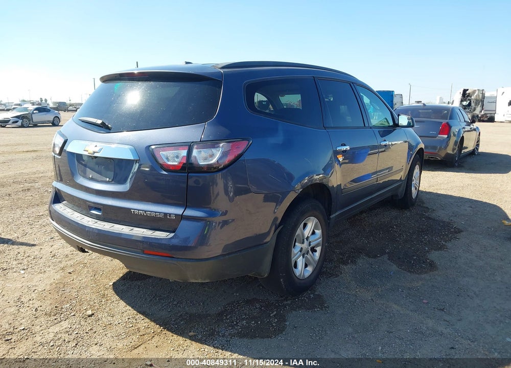 2014 CHEVROLET TRAVERSE LS VIN: 1GNKRFED2EJ206152