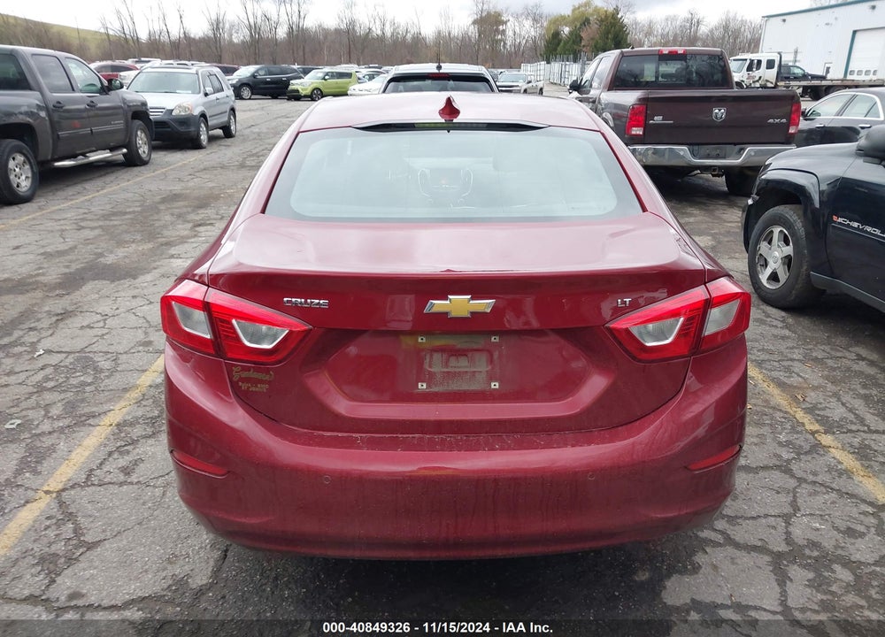 2019 CHEVROLET CRUZE LT VIN: 1G1BE5SM4K7141874