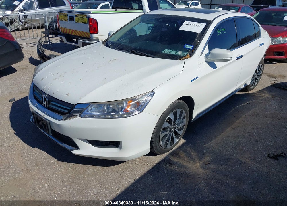 2015 HONDA ACCORD HYBRID VIN: 1HGCR6F79FA011934