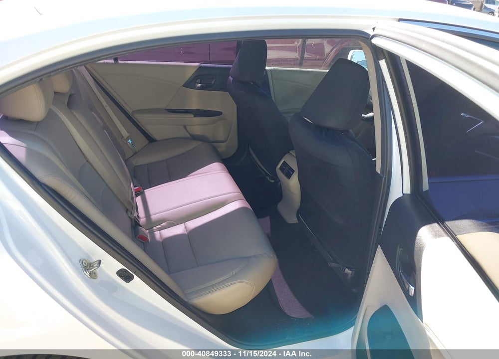 2015 HONDA ACCORD HYBRID VIN: 1HGCR6F79FA011934