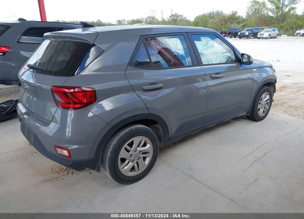 2021 HYUNDAI VENUE SE VIN: KMHRB8A33MU079053