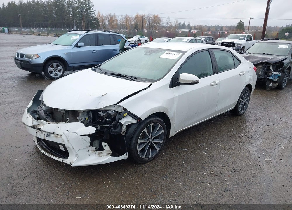 2017 TOYOTA COROLLA SE VIN: 5YFBURHE0HP653785