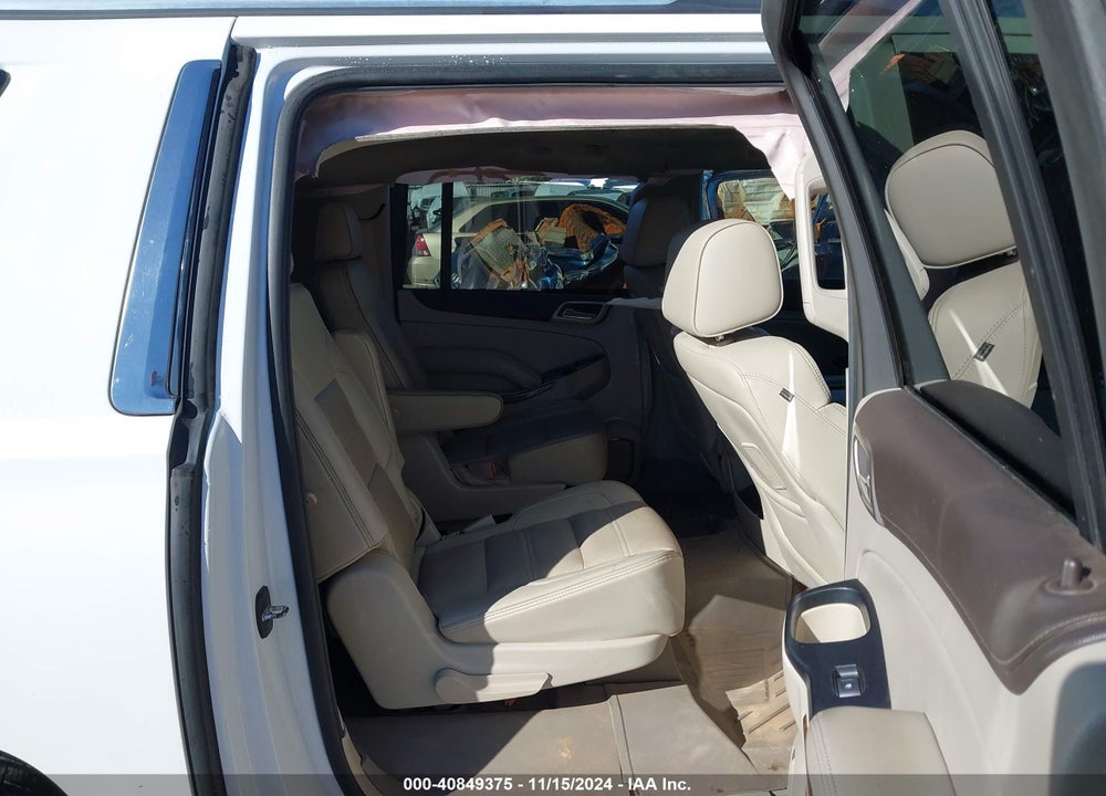 2015 GMC YUKON XL 1500 DENALI VIN: 1GKS2JKJ3FR507661