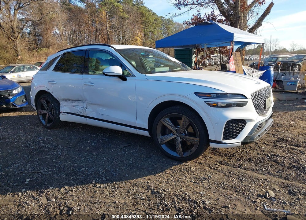 2022 GENESIS GV70 3.5T AWD SPORT VIN: KMUMCDTC8NU041043